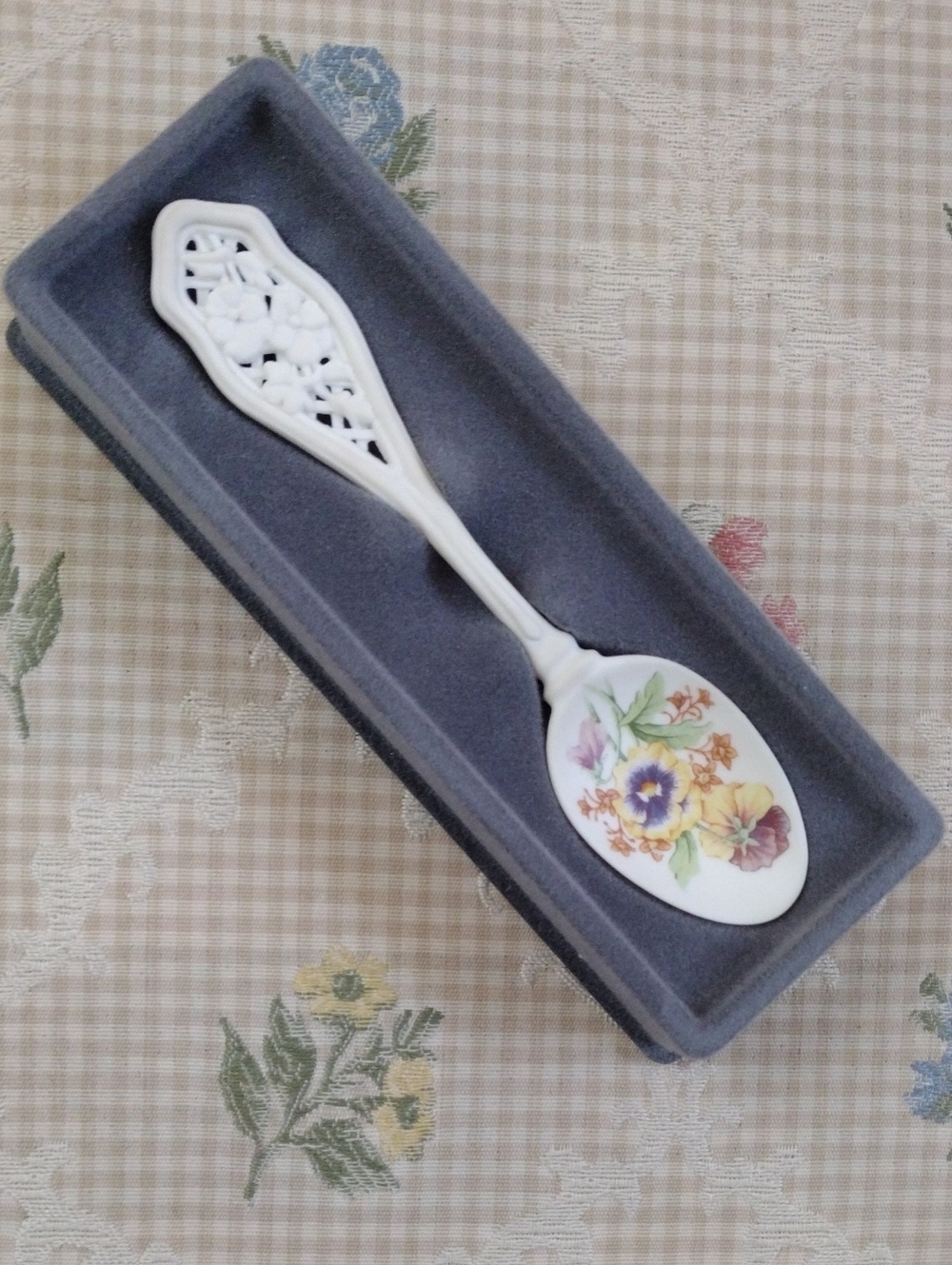 Decorative White Porcelain Floral Serving Spoon - Vintage